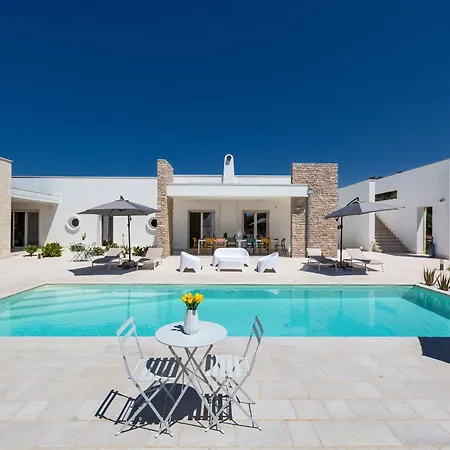 Trullo Elisa By Perle Di Puglia فيلة